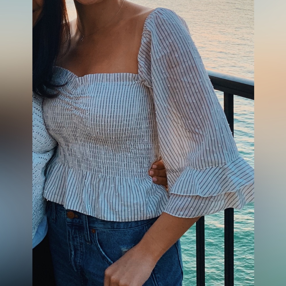 Blue Life Blouse. Beautiful top and excellent condition.